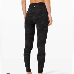 Lululemon Wunder Under Luxtreme 28” high rise black camo size 4